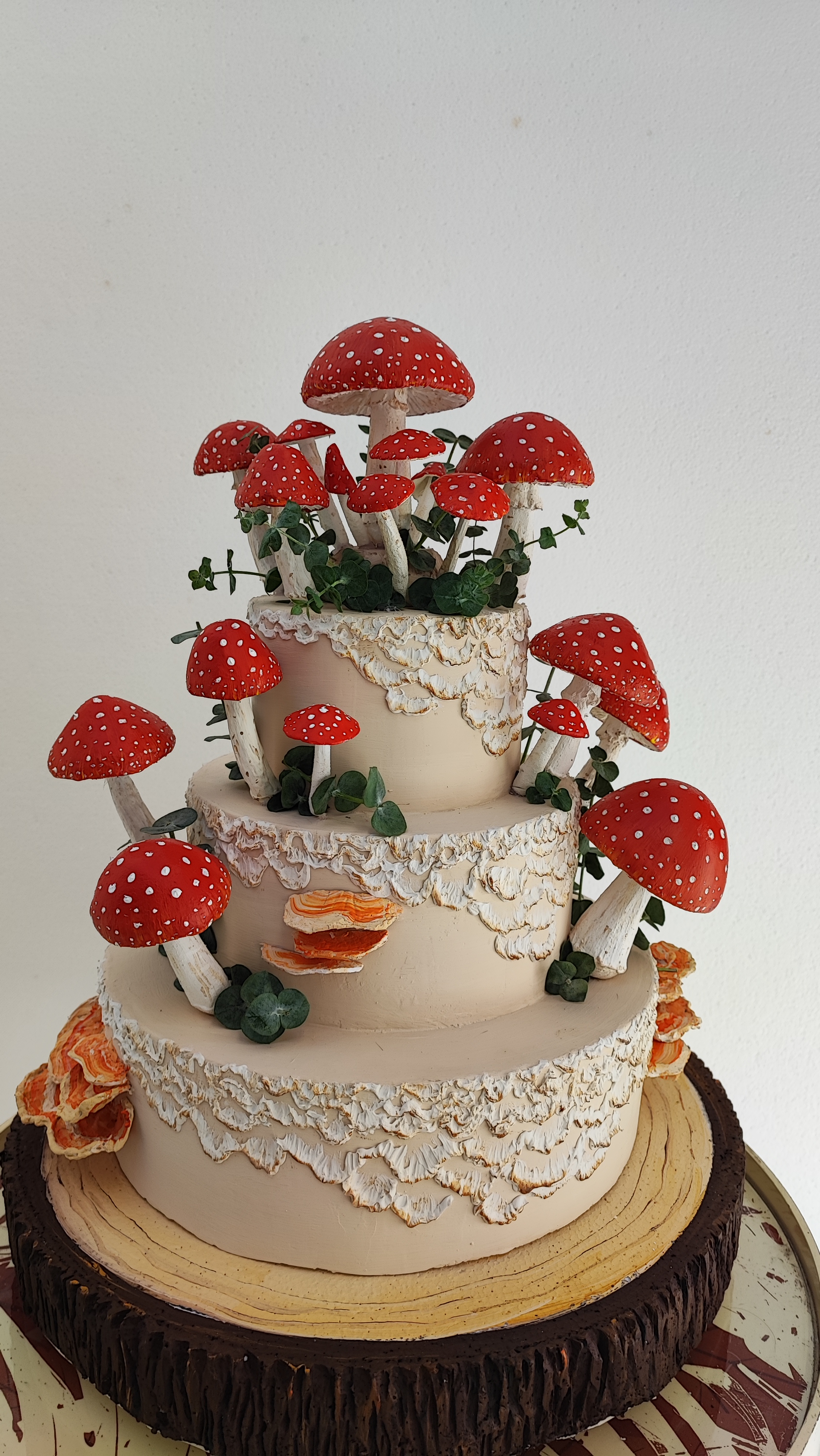 ماکت کیک سه طبقه قارچی
