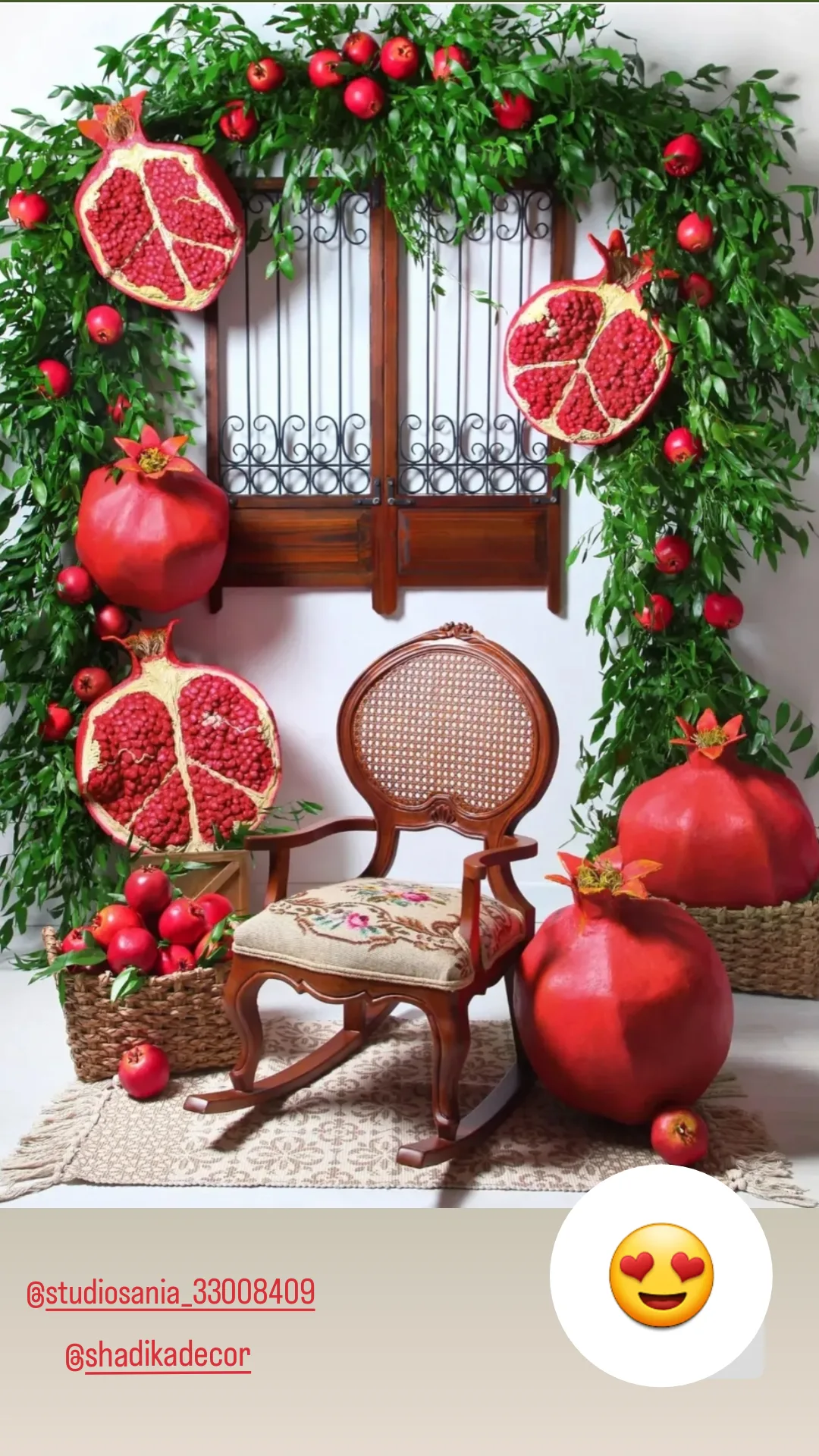 دکور یلدا ماکت‌های انار و طاقچه سبز - سفارش آتلیه کودک تهران