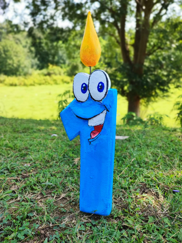 ماکت یونولیتی کارتونی عدد یک 25 سانتی طرح اعداد