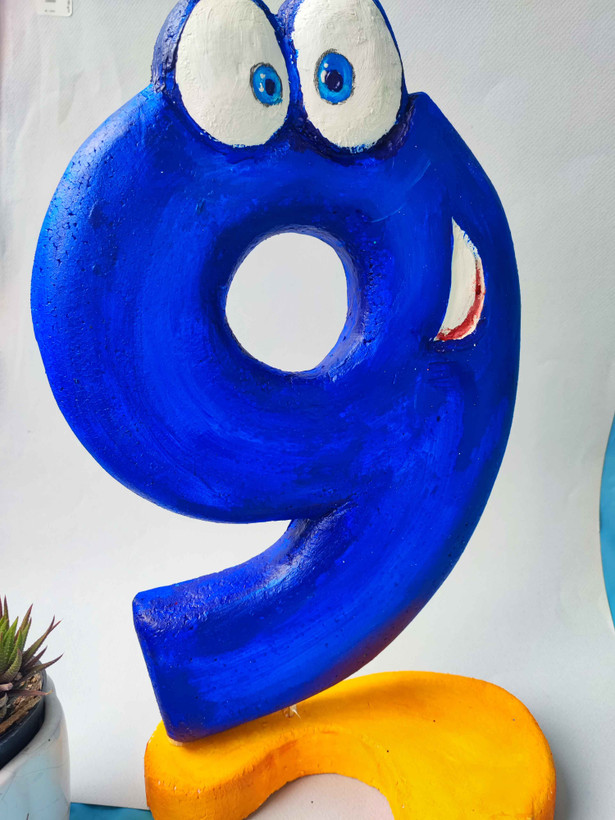 ماکت یونولیتی کارتونی طرح اعداد به ارتفاع 25 سانت