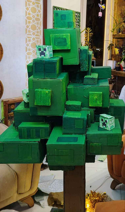 ماکت درخت ماین کرافتی 1.5 متری