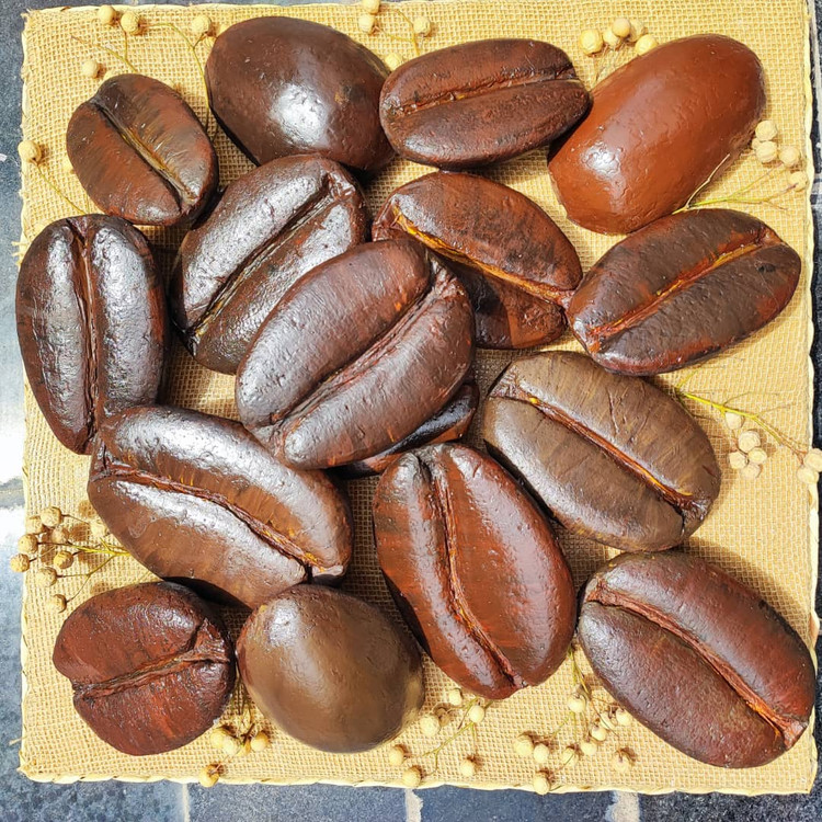 ماکت بزرگ دانه قهوه برای دکور کافیشاپ و فضاهای خاص