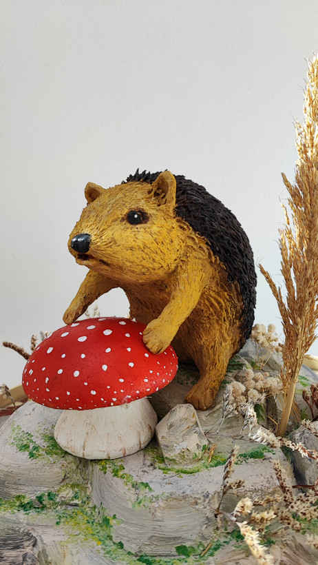Custom 3D Maquette Hedgehog Fantasy با Base Rock ای و Mushroom Chubby for decoration